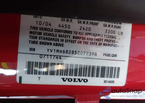 2005 Volvo S40 T5 Awd from USA, damaged, VIN YV1MH682852077398